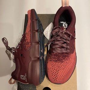 Salomon Predict Soc 2 - size 6 - NWT